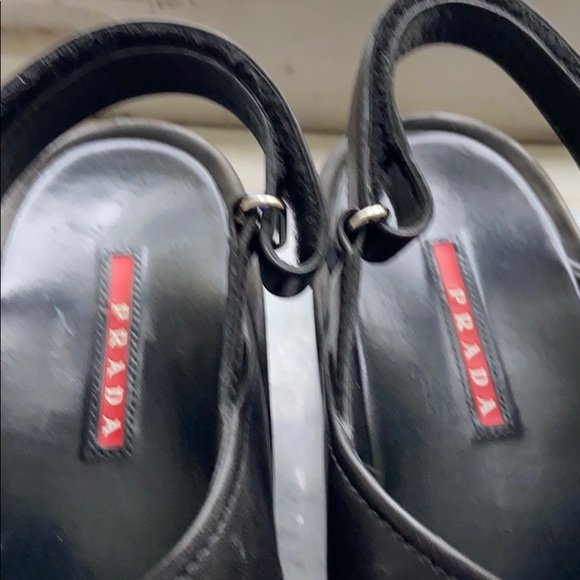 Prada cross cross sandals with wavy sole - Picture 3 of 16